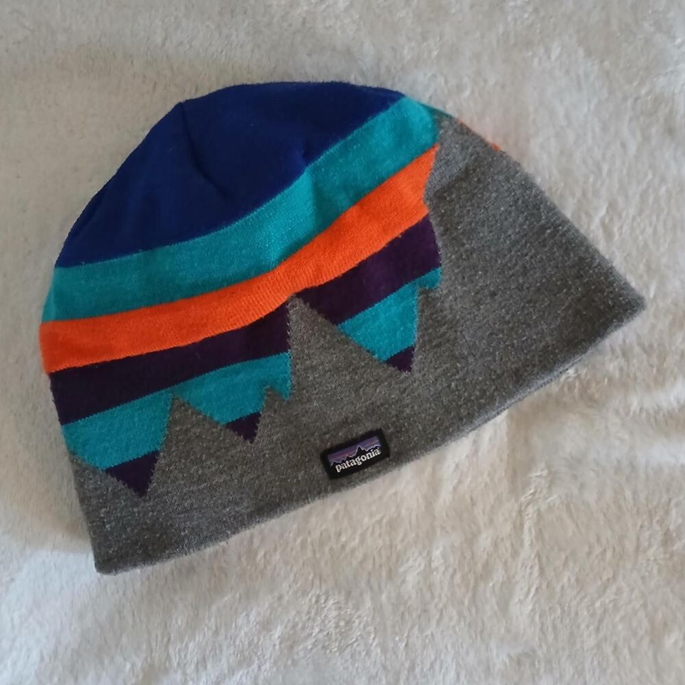 Patagonia Mount Fitz Roy print striped beanie kids youth one size fits all